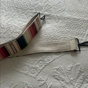 Wide purse strap